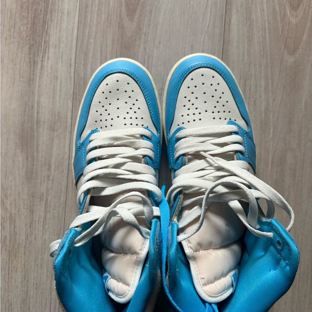 Jordan Athletic Shoes - White and Blue